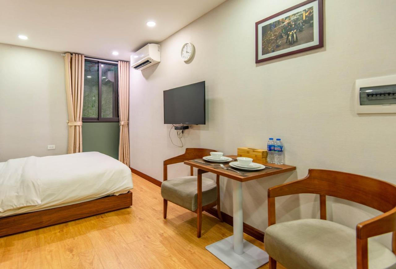 Moon West Lake Hotel & Residence Hanoi Bagian luar foto